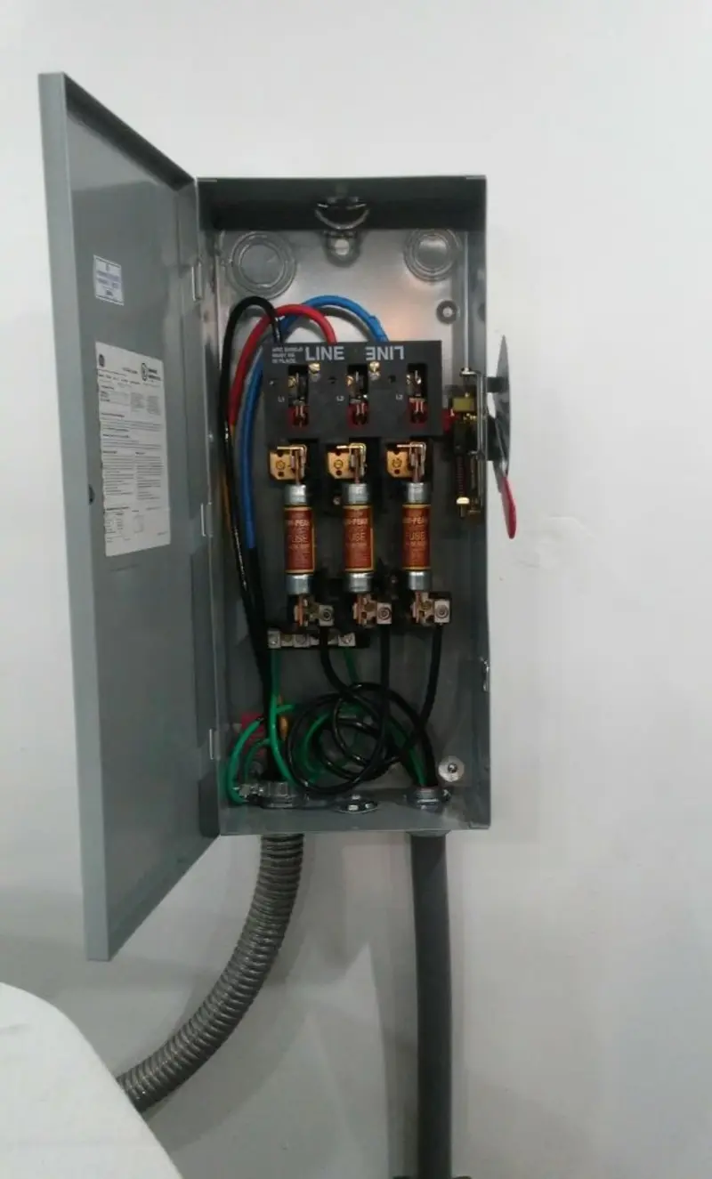 Three-phase disconnect switch installed for Electrical Wiring & Rewiring in Saco